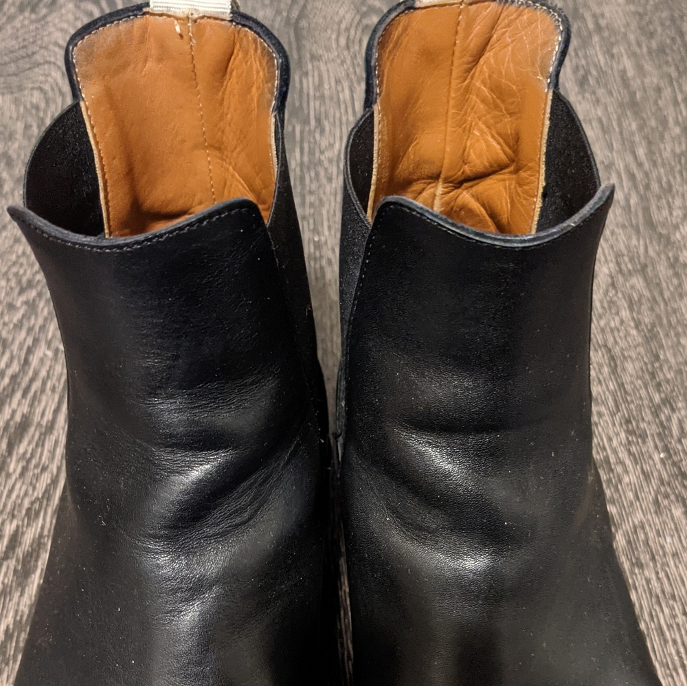 Woman by Common Projects Distressed Chelsea Boots - Picture 7 of 9